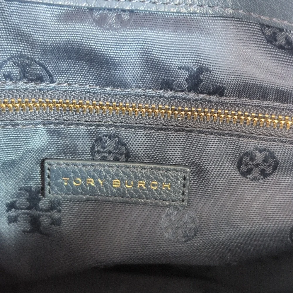 Tory Burch Bryant Tote with Matching Wallet Navy Blue - Picture 10 of 16